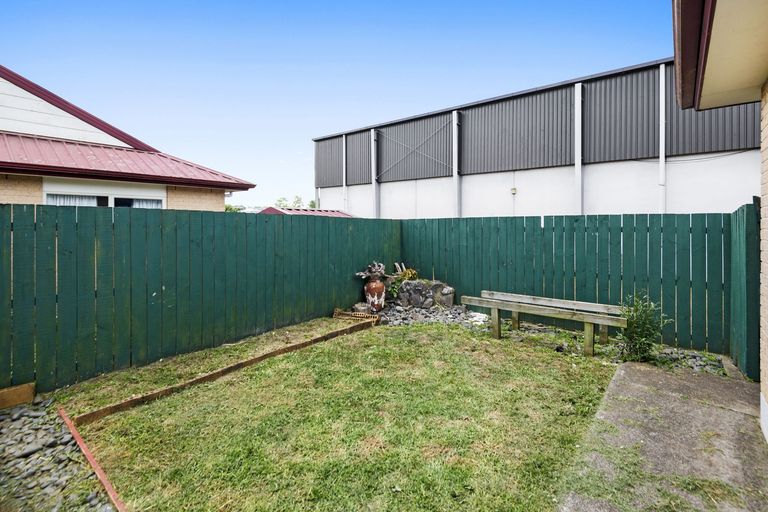 Photo of property in 20c Madill Street, Tuakau, 2121