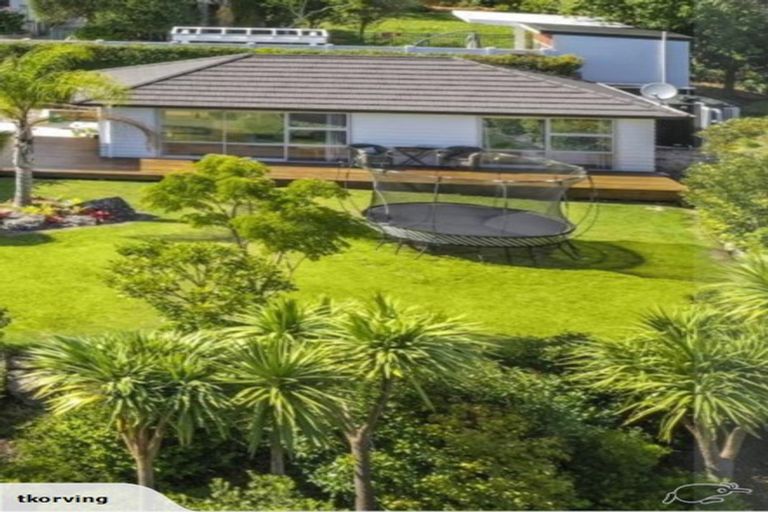 Photo of property in 47 Isobel Road, Greenhithe, Auckland, 0632