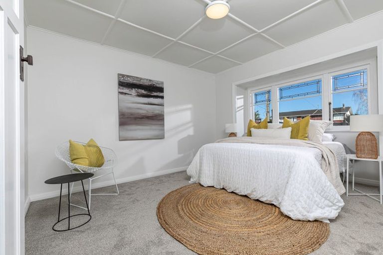 Photo of property in 117 Te Atatu Road, Te Atatu South, Auckland, 0610