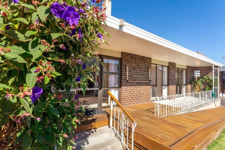 Photo of property in 1/3 Byron Place, Stoke, Nelson, 7011