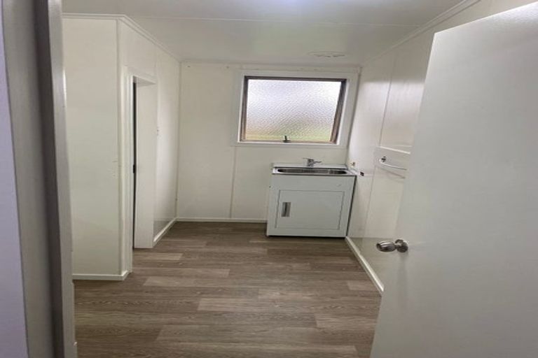 Photo of property in 9 Jupiter Street, Milson, Palmerston North, 4414