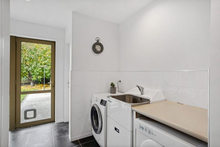 Photo of property in 12 Ferry Lane, Mount Pisa, Cromwell, 9383