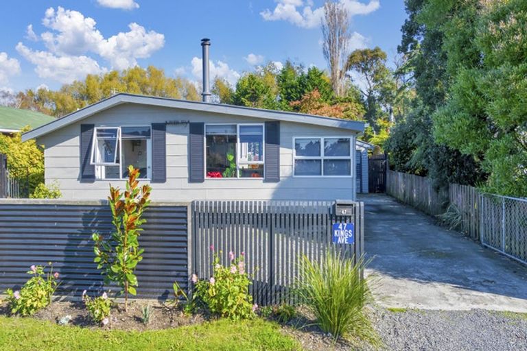Photo of property in 47 Kings Avenue, Waikuku Beach, 7402