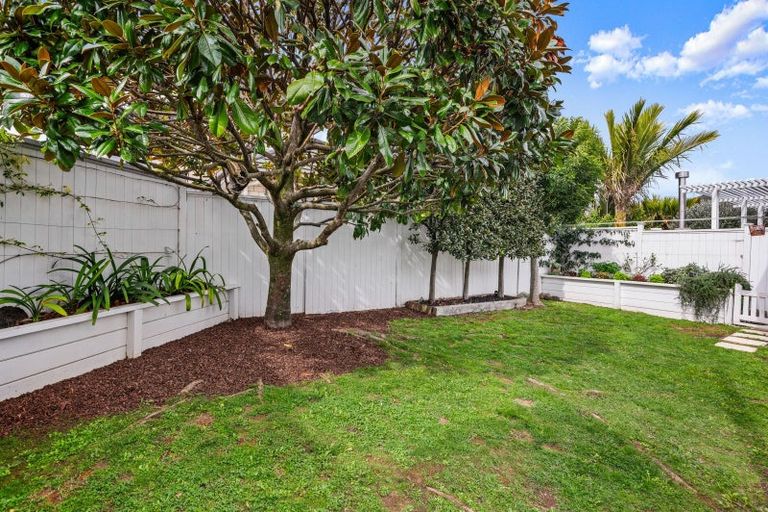Photo of property in 55 Symonds Street, Onehunga, Auckland, 1061
