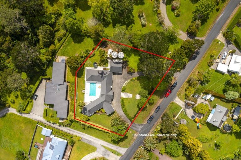 Photo of property in 30 Bernard Magnus Lane, Greenhithe, Auckland, 0632