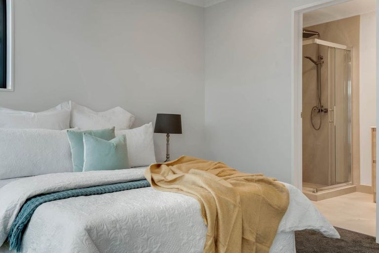 Photo of property in 6d Becker Drive, Weymouth, Auckland, 2103