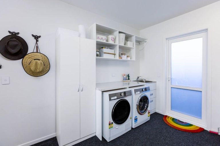 Photo of property in 9 Don Griffin Grove, Trentham, Upper Hutt, 5018