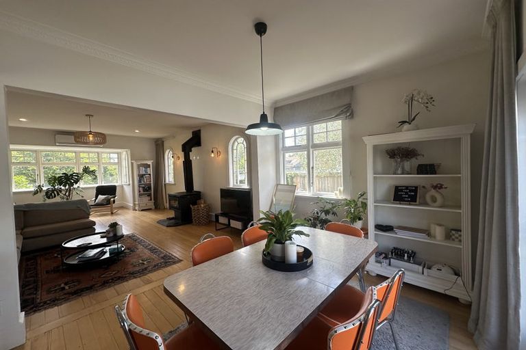 Photo of property in 33 Kotare Street, Fendalton, Christchurch, 8041