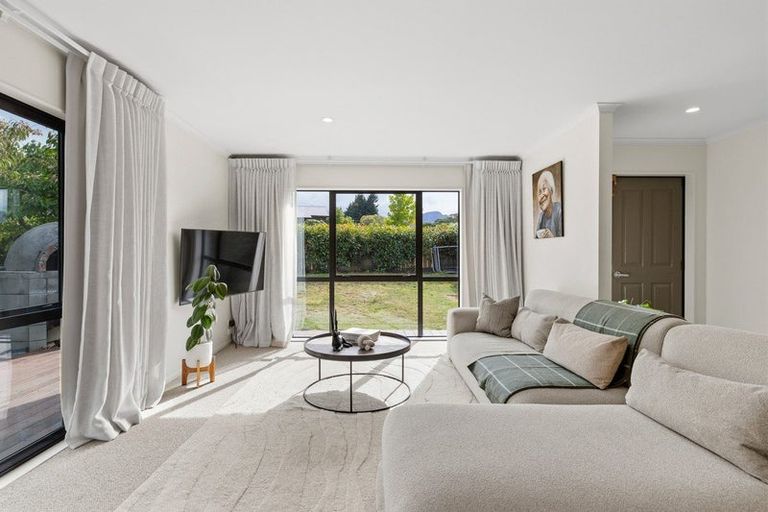 Photo of property in 10 Erskine Street, Lake Hayes, Queenstown, 9304