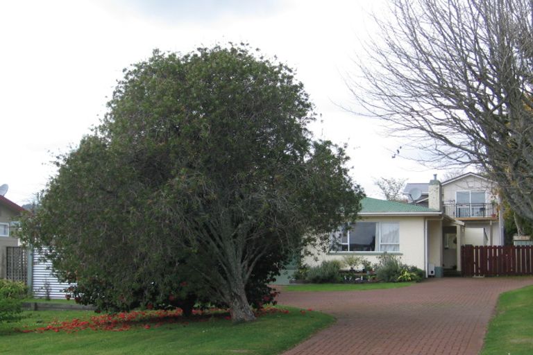 Photo of property in 3 Larcy Road, Lynmore, Rotorua, 3010
