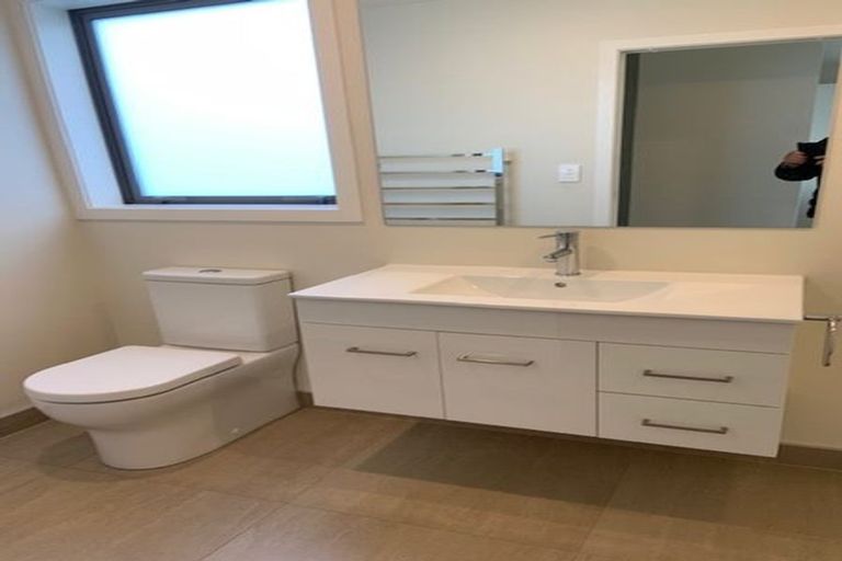 Photo of property in 51-53 Shaw Road, Oratia, Auckland, 0604