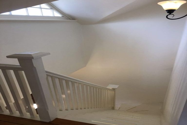 Photo of property in Claremont House, 24 Melrose Street, Roslyn, Dunedin, 9010