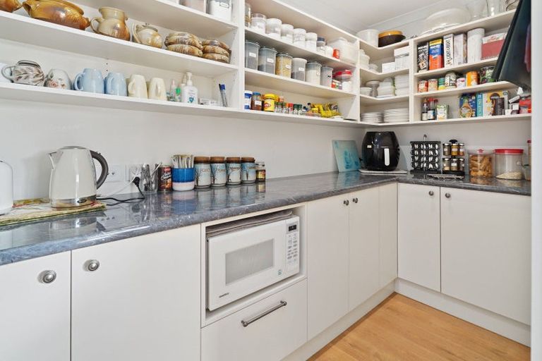 Photo of property in 18 Boysenberry Grove, Richmond, 7020