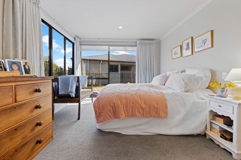 Photo of property in 15 Noumea Drive, Rangatira Park, Taupo, 3330