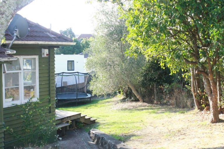 Photo of property in 23 Grace Street, Orakei, Auckland, 1071