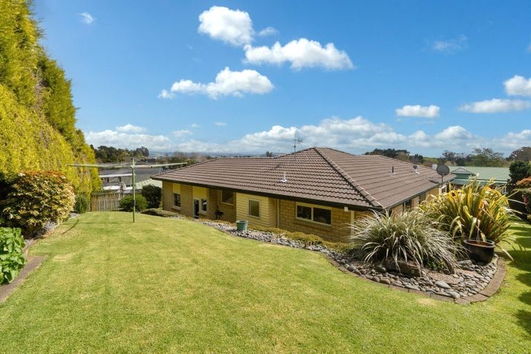 Photo of property in 19 Rowesdale Drive, Ohauiti, Tauranga, 3112