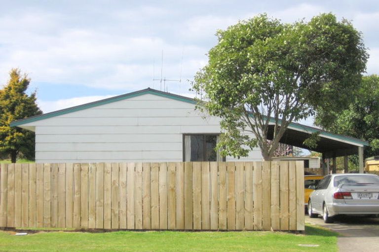 Photo of property in 8 Penrhyn Place, Mount Maunganui, 3116