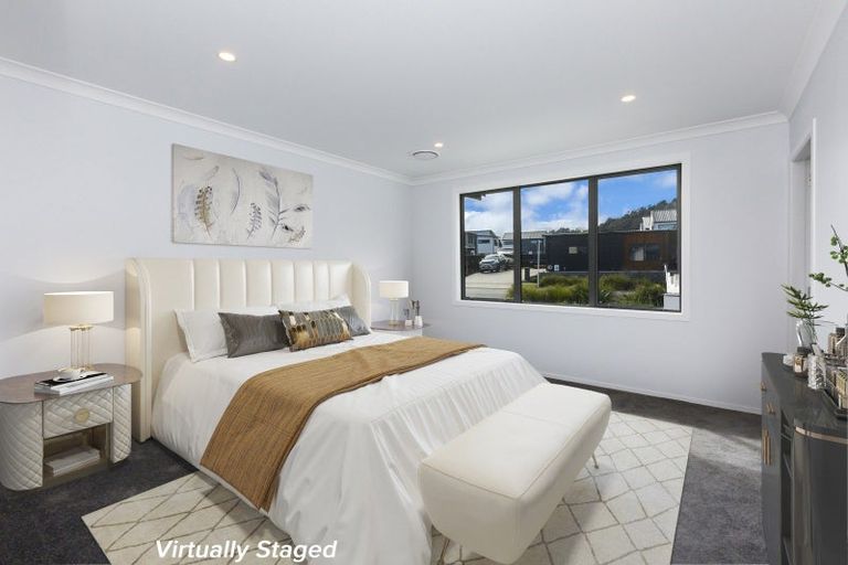 Photo of property in 1 Mawai Hakona Drive, Wallaceville, Upper Hutt, 5018