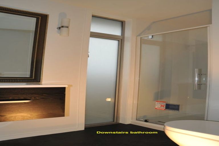 Photo of property in 2b Devon Street, Aro Valley, Wellington, 6021