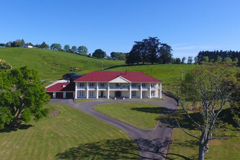 Photo of property in 24 Deseret Road, Temple View, Hamilton, 3218