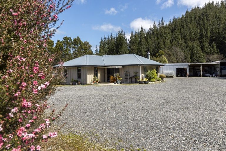 Photo of property in 300 State Highway 1, Mount Pleasant, Blenheim, 7273