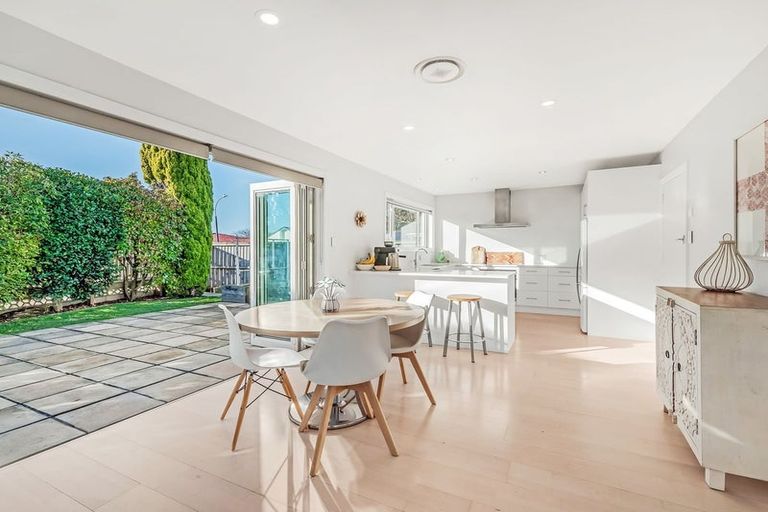 Photo of property in 20 Eastling Street, Bishopdale, Christchurch, 8053