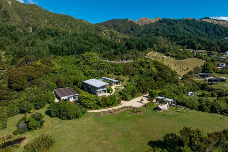 Photo of property in 1160a Abel Tasman Drive, Ligar Bay, Takaka, 7183