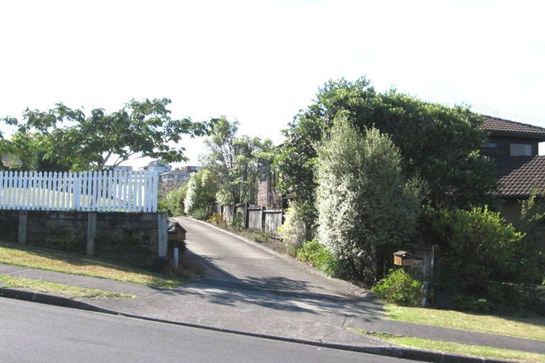 Photo of property in 20 Bellbird Rise, Murrays Bay, Auckland, 0630