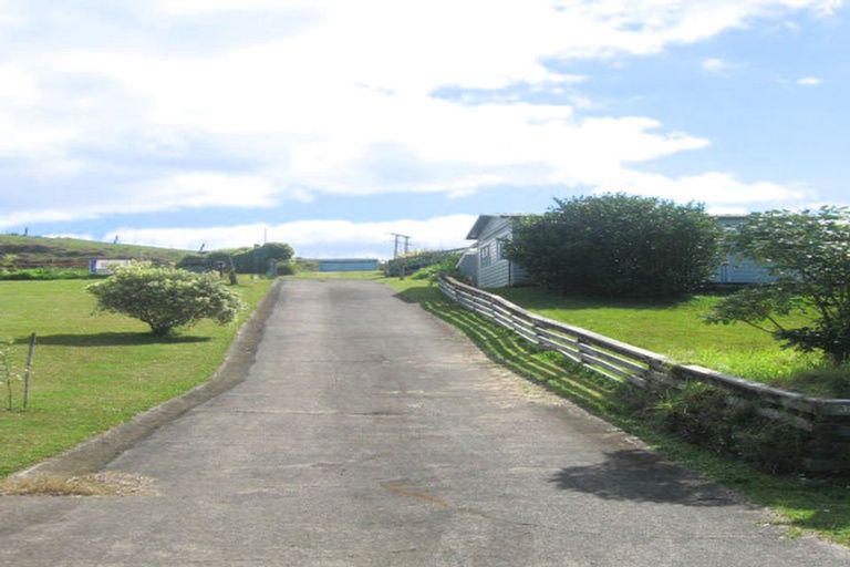 Photo of property in 32 Cuvier Crescent, Kuaotunu West, Whitianga, 3592