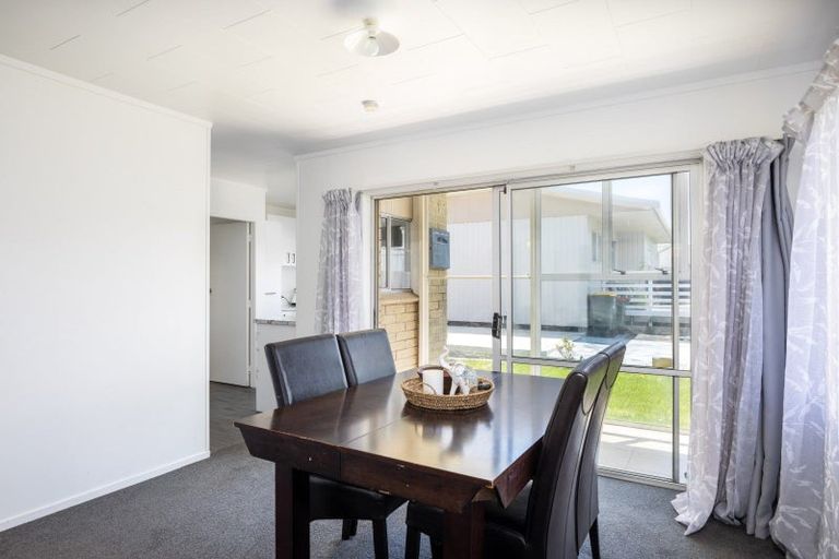 Photo of property in 3a Naumai Place, Spotswood, New Plymouth, 4310