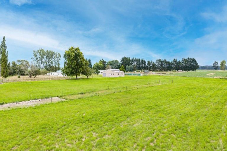 Photo of property in 44 Takapau Ormondville Road, Takapau, 4287