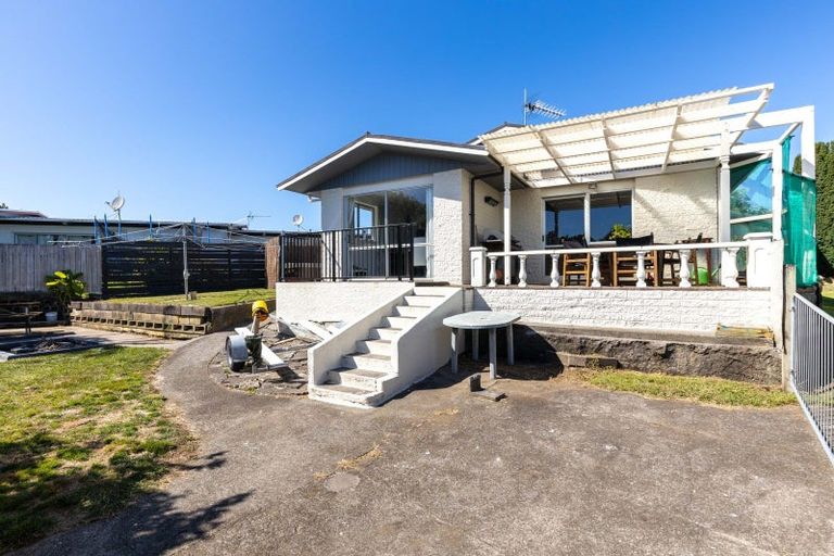 Photo of property in 49 Clifton Drive, Waitara, 4320