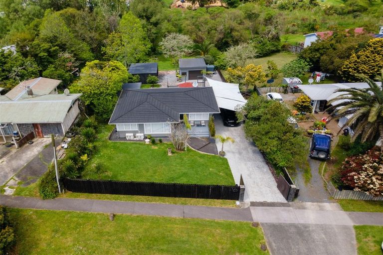 Photo of property in 24 Neumann Street, Kawakawa, 0210