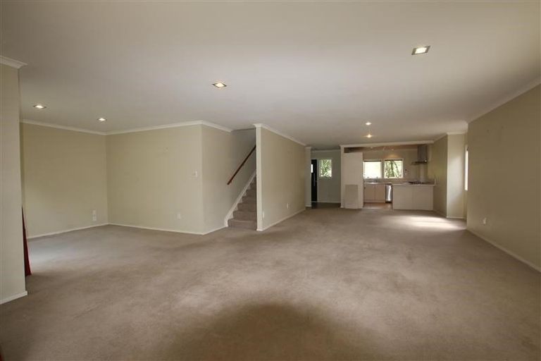 Photo of property in 121 Parkview Drive, Gulf Harbour, Whangaparaoa, 0930