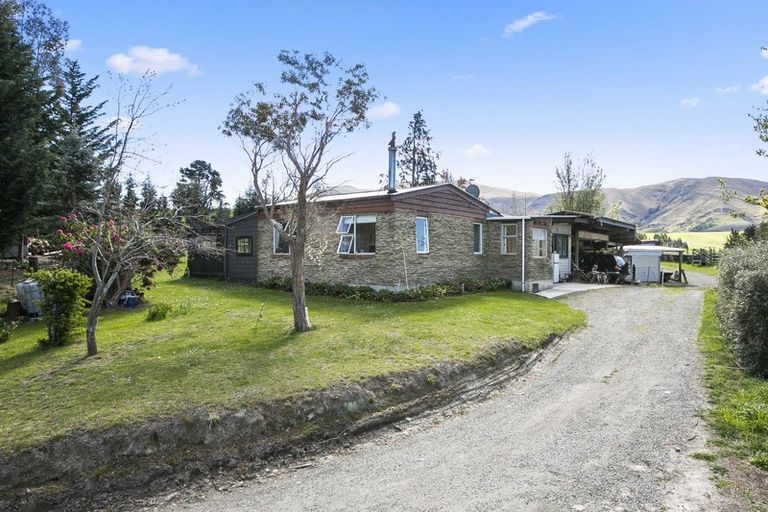 Photo of property in 1566 Dunback-morrisons Road, Waynes, Palmerston, 9483