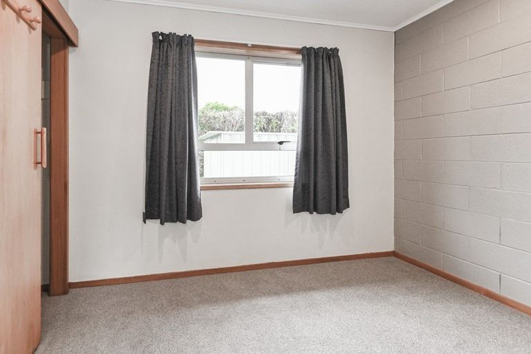 Photo of property in 208 Frimley Avenue, Frimley, Hastings, 4120