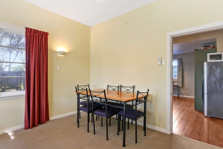 Photo of property in 60 Oxley Avenue, St Albans, Christchurch, 8014