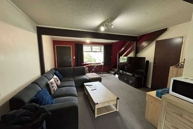 Photo of property in 30a Cypress Drive, Maungaraki, Lower Hutt, 5010