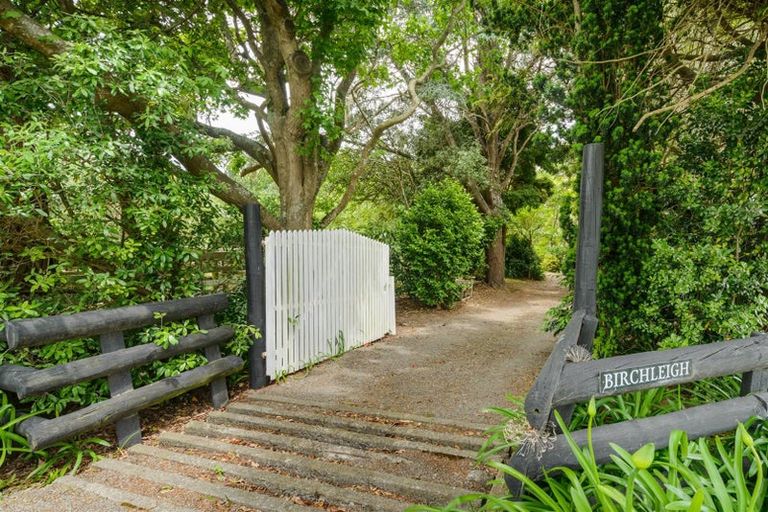 Photo of property in 273 Parewanui Road, Bulls, 4894