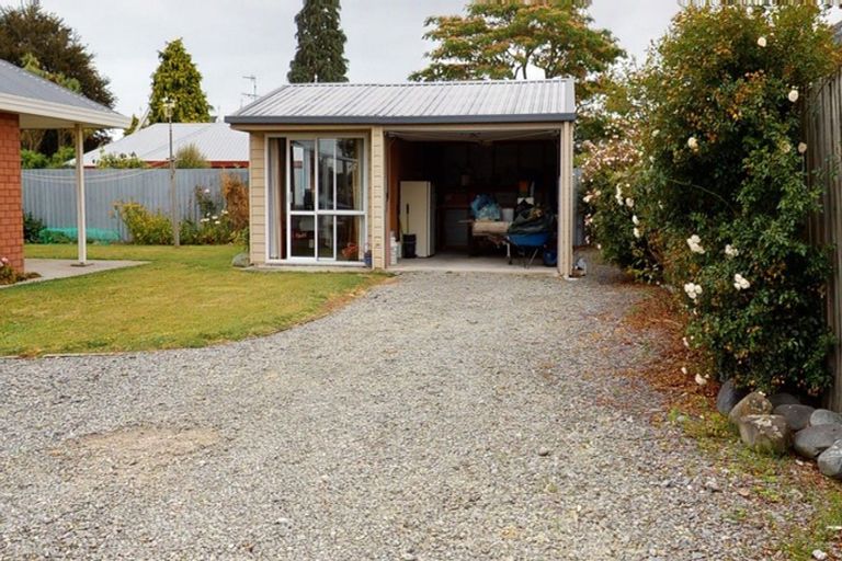 Photo of property in 32 Rolleston Street, Rakaia, 7710
