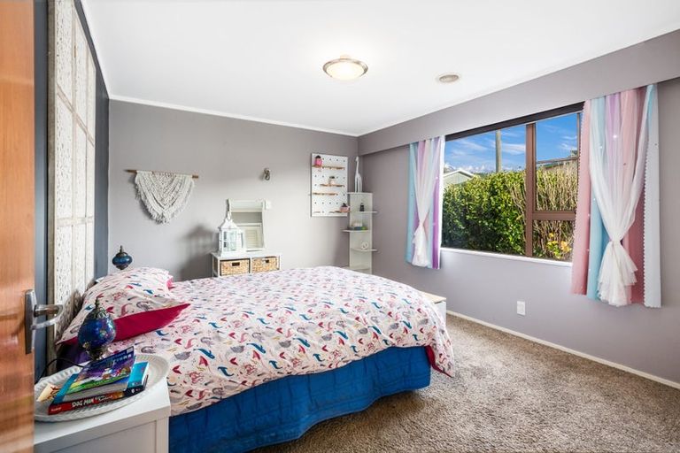 Photo of property in 3 Fathom Lane, Whitby, Porirua, 5024
