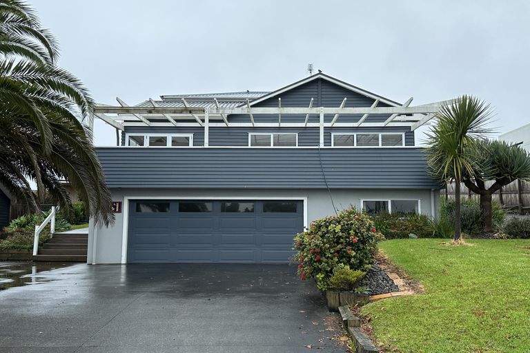 Photo of property in 141 Pah Road, Cockle Bay, Auckland, 2014