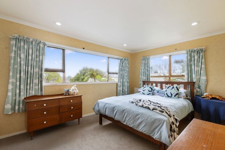 Photo of property in 16 Utuhina Road, Springfield, Rotorua, 3015