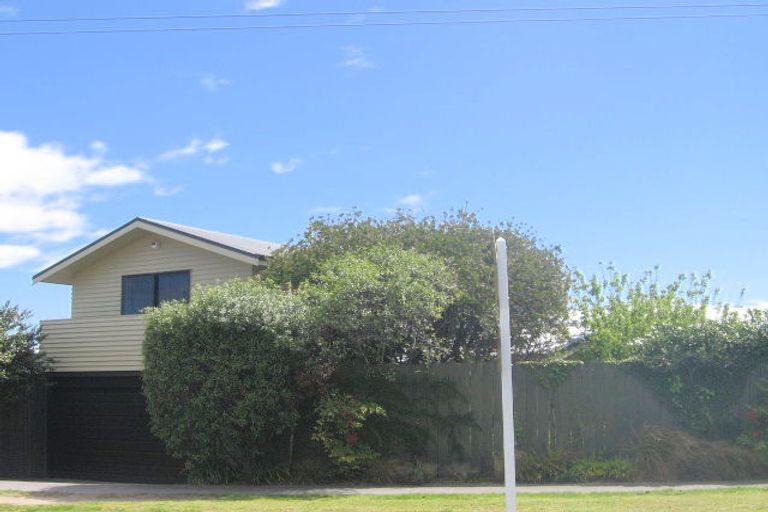 Photo of property in 1/37 Rainbow Drive, Rainbow Point, Taupo, 3330