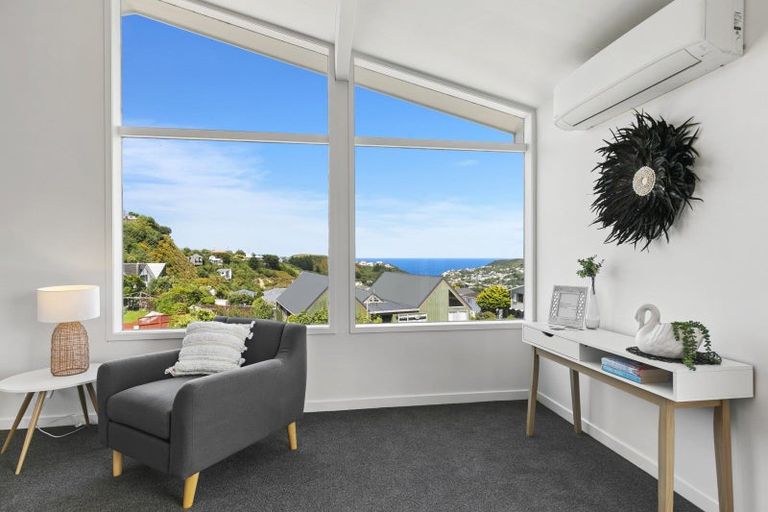 Photo of property in 3 Rydal Place, Southgate, Wellington, 6023