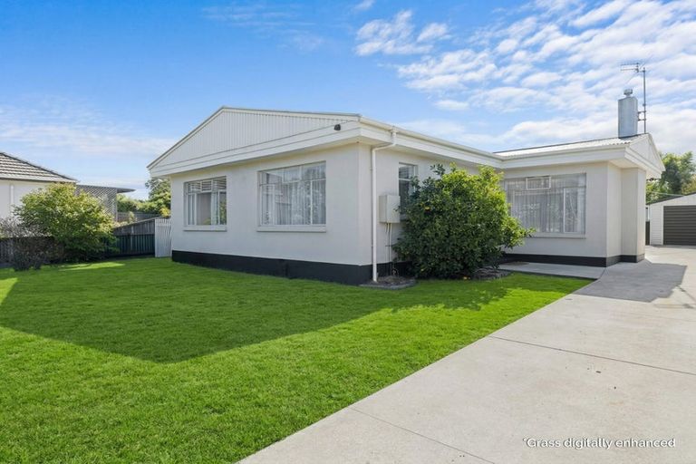Photo of property in 5 Orrick Crescent, Avondale, Christchurch, 8061