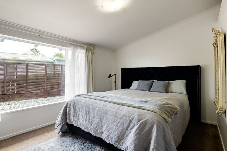 Photo of property in 28 Rothesay Place, Dinsdale, Hamilton, 3204