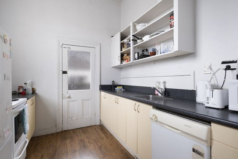 Photo of property in 35 Duke Street, North Dunedin, Dunedin, 9016