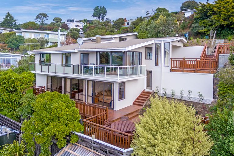 Photo of property in 63 Kidson Terrace, Cashmere, Christchurch, 8022