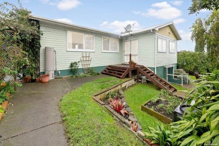 Photo of property in 27 Roseanne Road, Manurewa, Auckland, 2102